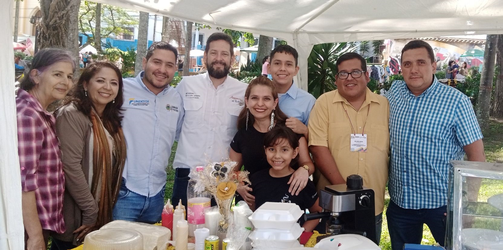 Feria de emprendedores formó parte de las actividades en honor a la fundación de Guásimos
