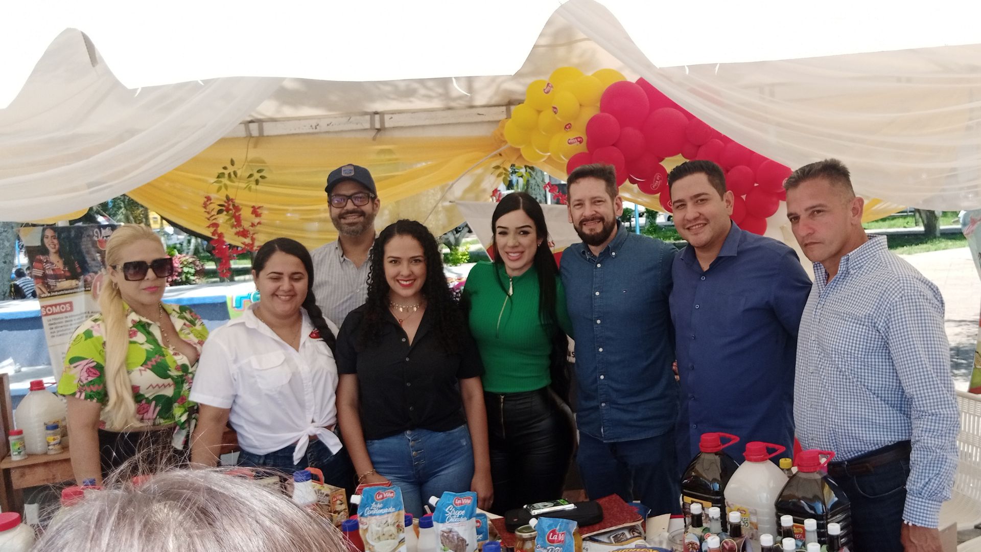 Productores Santanenses expusieron sus emprendimientos en la plaza Miranda